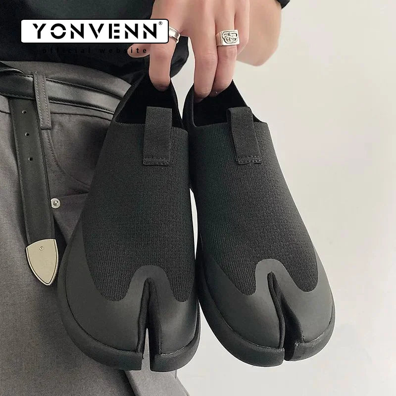 Tabi shoes for men and women breathable for summer knit Mules for couples soft soled casual Split toe slippers trendy