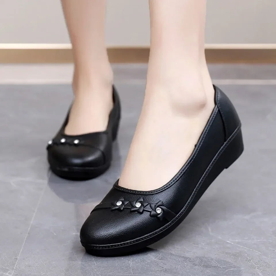 women fashion sweet light weight anti skid black round toe rubber shoes lady casual spring & autumn slip on flat loafers ca68
